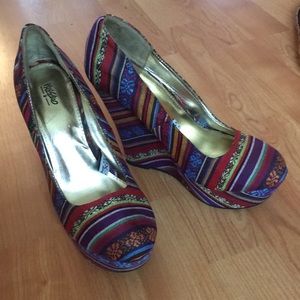 Massimo bohemian print wedges